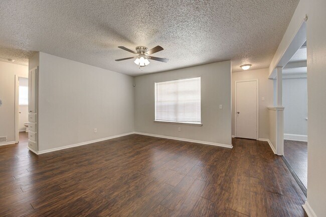 Building Photo - Corner-Lot Charmer Near Tinker AFB | Solar...