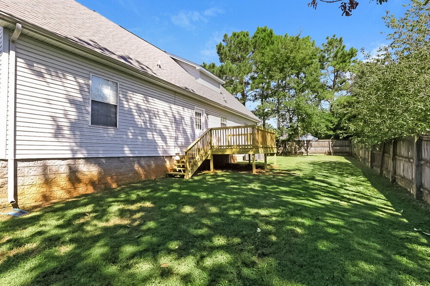 Building Photo - 386 Park Ct