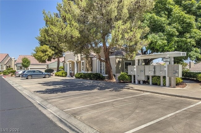 Building Photo - 972 Prestwick St