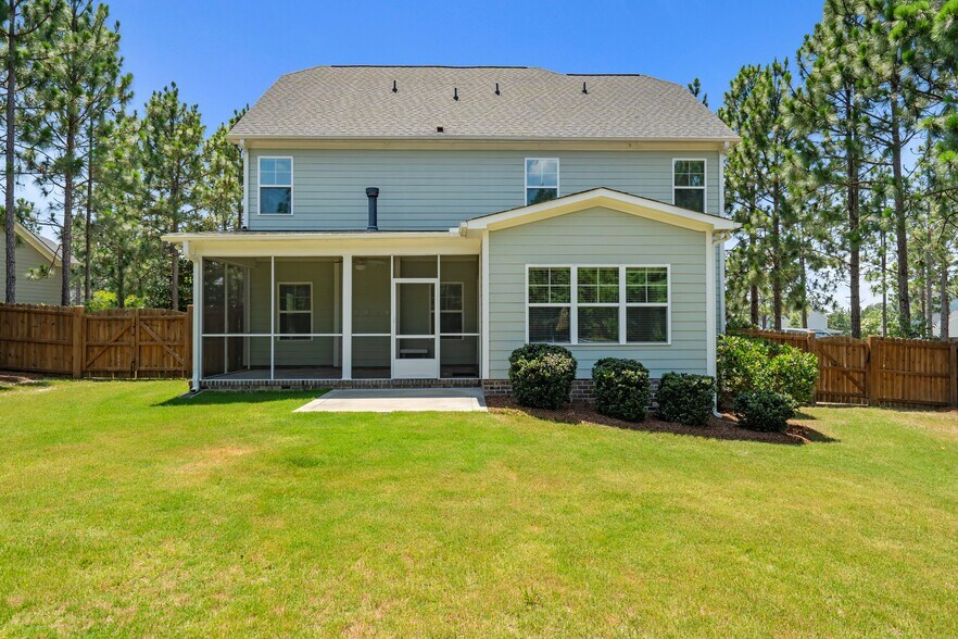 Building Photo - 830 Winston Pines Dr