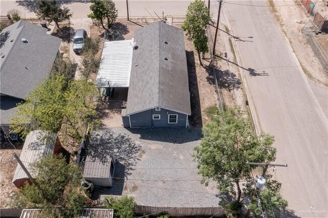 Building Photo - 3527 Beatty St