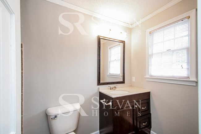 Building Photo - One-level living at its best