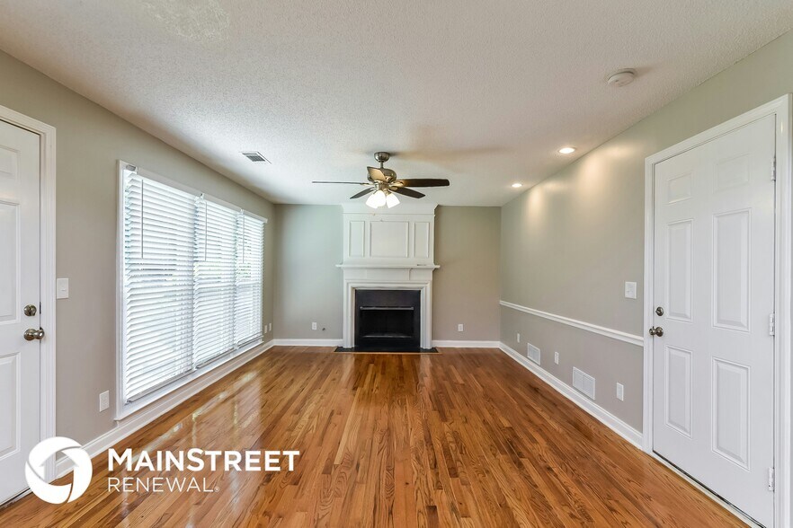 Building Photo - 353 Cimarron Way