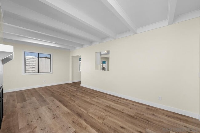 Building Photo - 4914 Zion Ave