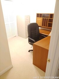 Building Photo - * RE-RENTAL AVAILABLE 7/15/26 * 3 Bedroom 2.5 Half Bath Townhouse with 2 Car Garage