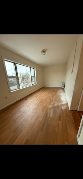 Building Photo - 1898 Schenectady Ave