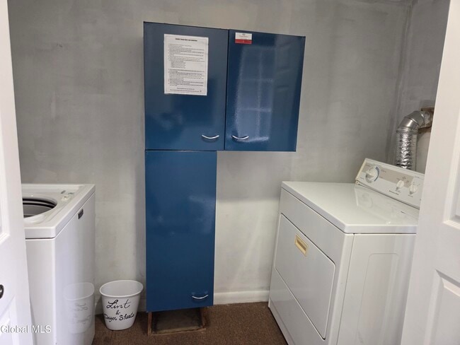 Building Photo - 669 Pawling Ave