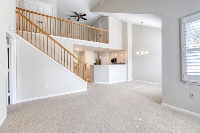 Building Photo - 400 Symphony Cir