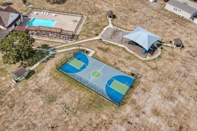 Building Photo - 120 Silver Peak Dr