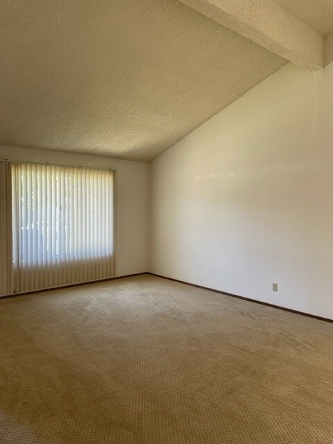 Building Photo - 180 Valdivia Cir