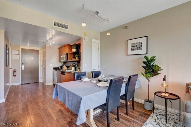 Building Photo - 29 Montelago Blvd