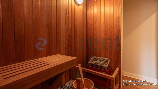 Building Photo - 16000 Greenwood Rd