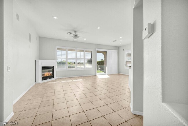 Building Photo - 43 Braelinn Dr