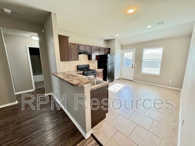 Building Photo - 2920 Cider Mill Ln