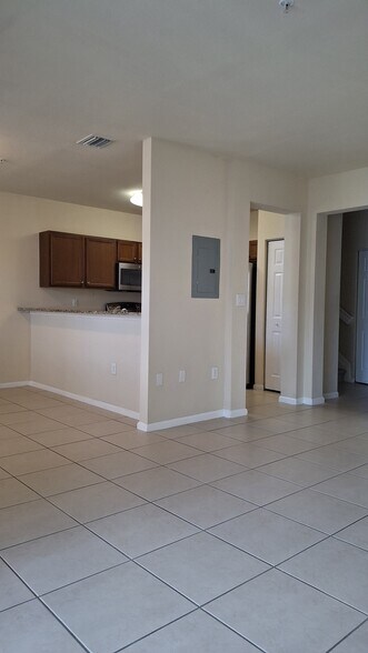 Building Photo - 8760 NW 97th Ave