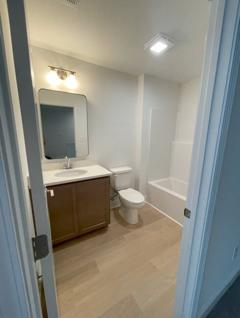 Upstairs Bathroom - 1825 Bennett Vlg Dr
