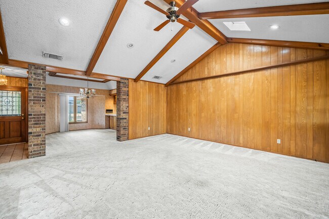 Building Photo - 5206 95th St