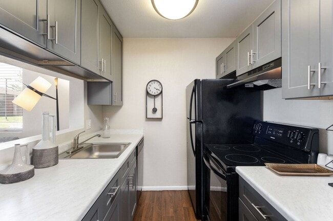 Building Photo - Eight20 Apartments