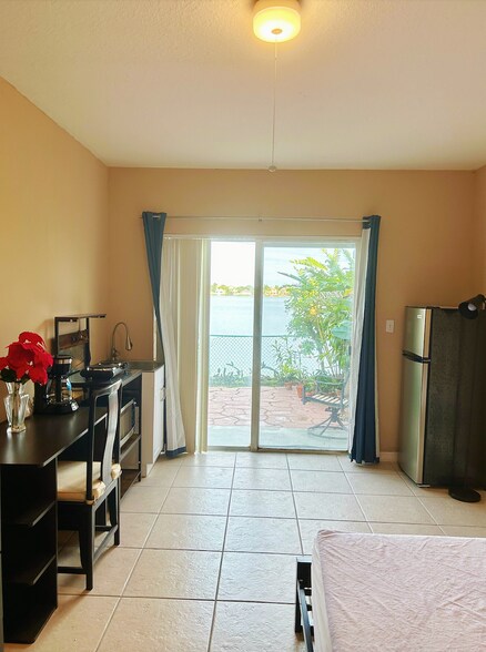 Building Photo - 13473 SW 142nd Ter