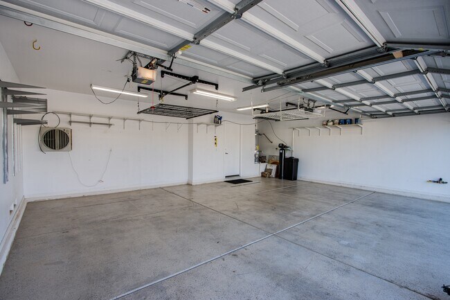 Building Photo - 8161 Walton Mills Ct
