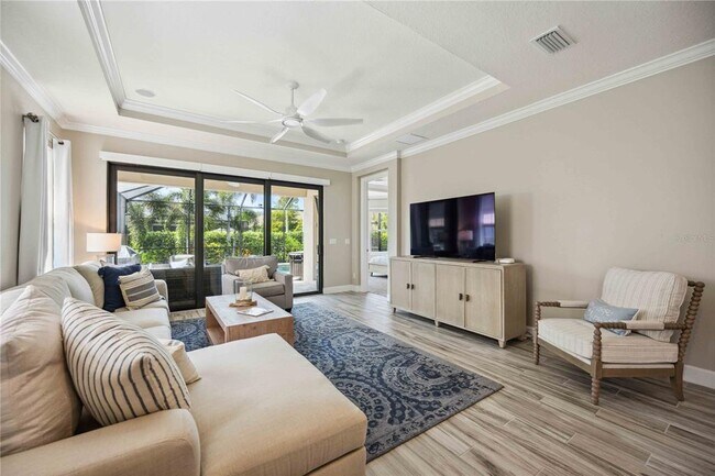 Building Photo - 5305 Bartolomeo St