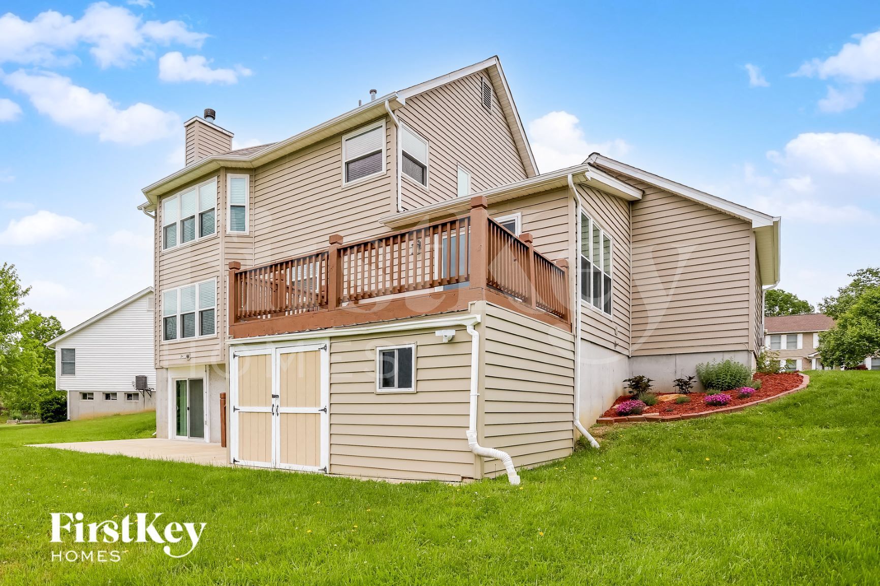 Building Photo - 5 Shady Moss Ct