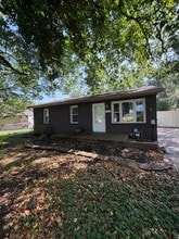 Building Photo - 1604 Marbo Ave