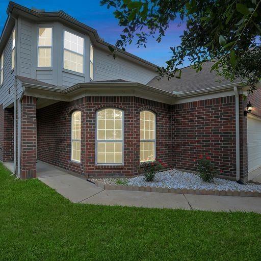 Building Photo - 2723 Oak Ridge Park Dr
