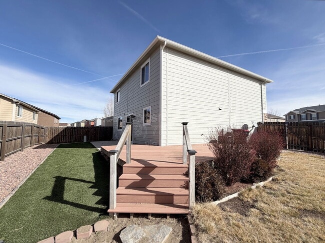 Building Photo - 3910 Reindeer Cir