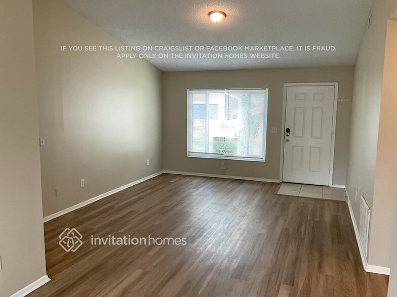 Building Photo - 12132 Carolina Woods Ln