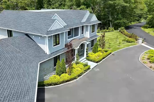 Building Photo - 9 Grey Fox Lane