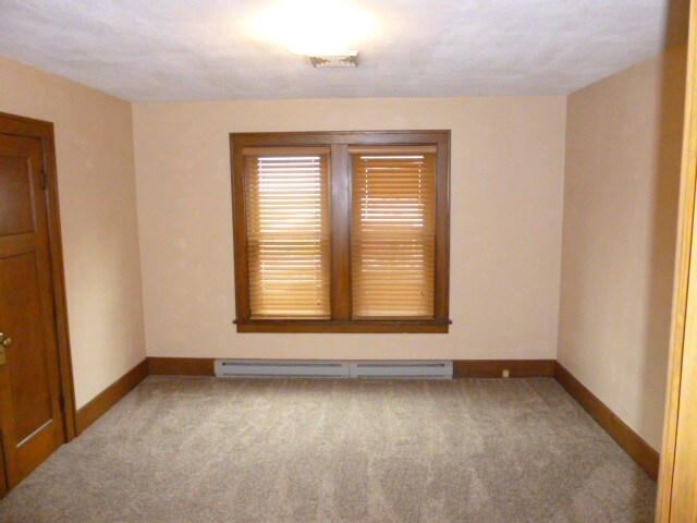 Building Photo - 12372 Stony Hollow Rd