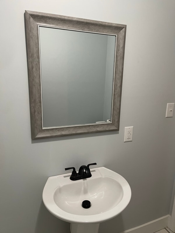 Building Photo - 237 Highview St