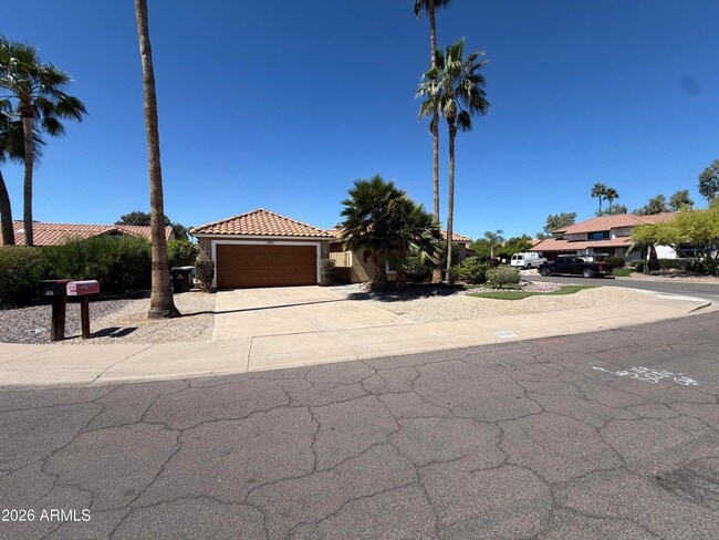 Building Photo - 15028 N 48th Way