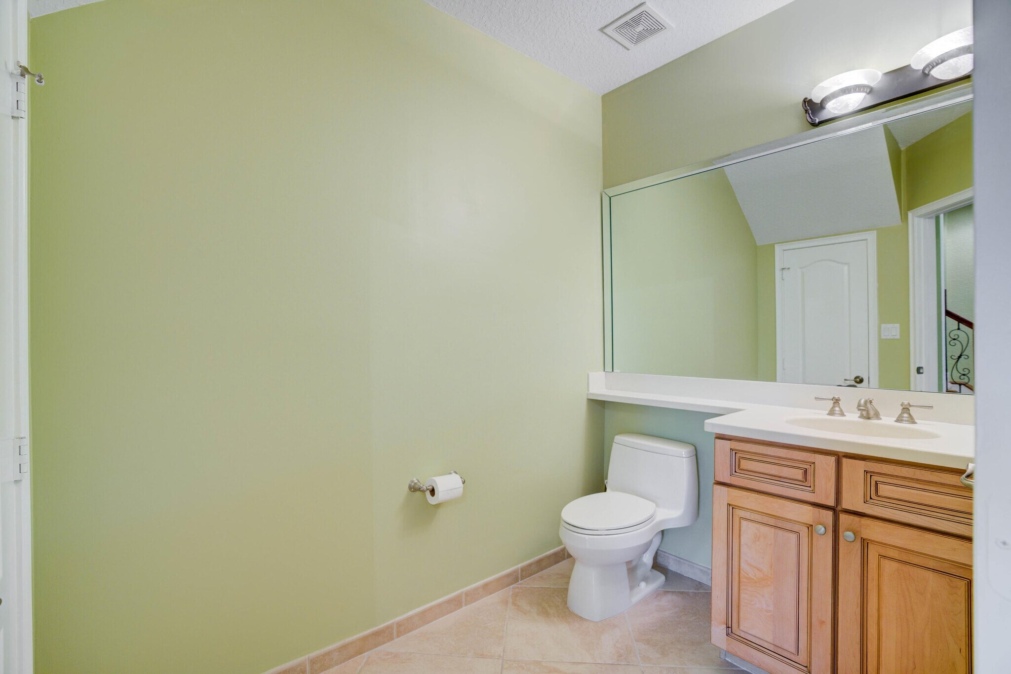 Building Photo - 5113 Artesa Way W
