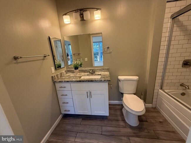 Building Photo - 3009 Nicosh Cir