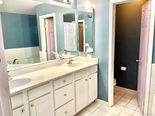 Building Photo - 28 Ford Ct