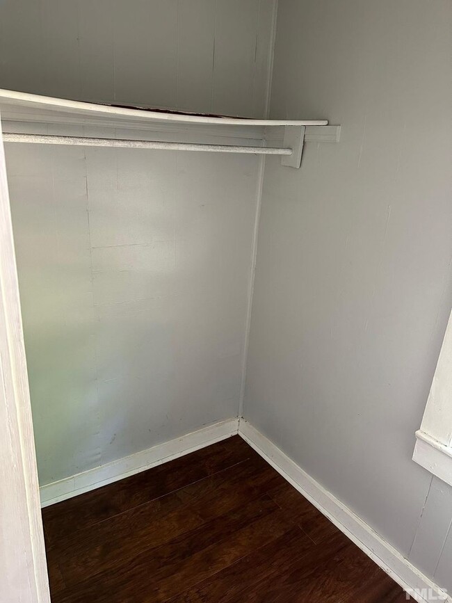 Building Photo - Your Own Home and Yard Centrally Located 3...