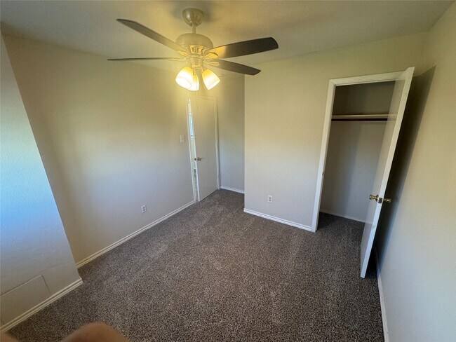 Building Photo - 21835 Mossy Field Ln