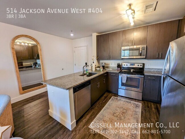 Building Photo - 514 Jackson Avenue West #404