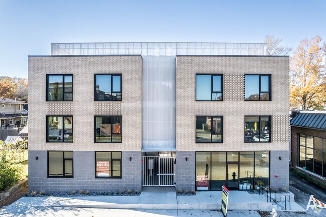 Building Photo - The Altana