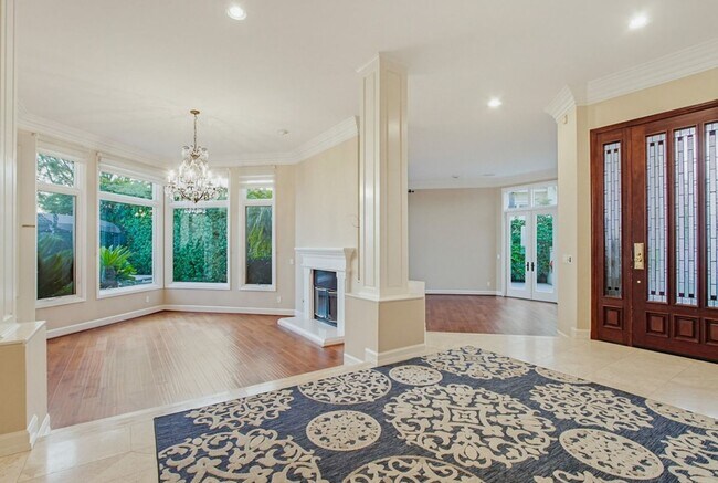 Building Photo - Gorgeous Custom Built Scripps Ranch Home Available Now!