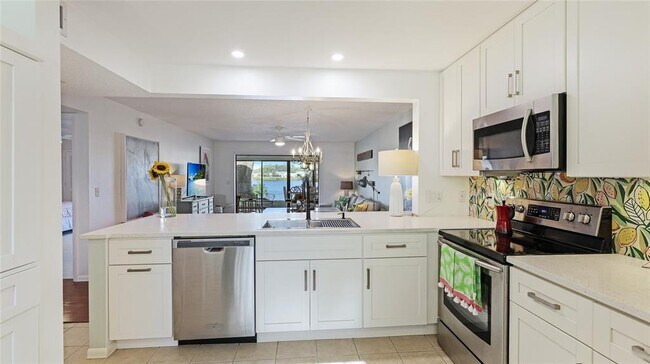 Building Photo - 307 Timber Lake Dr