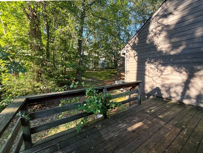 Building Photo - 2BD/2BA In Birnam Wood Near Stonefield & A...