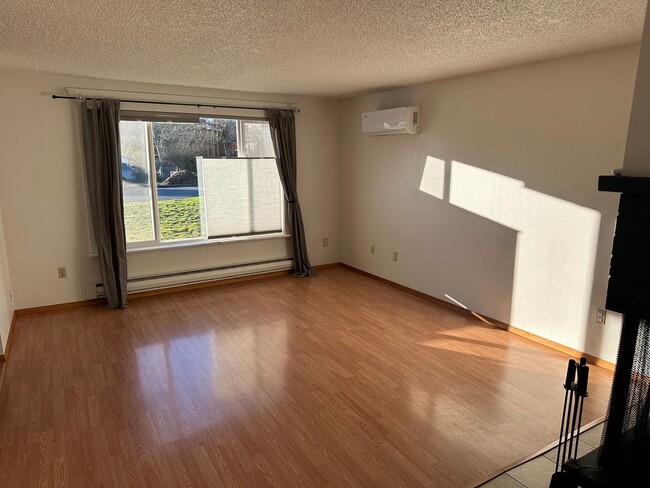 Building Photo - 3735 N Baltimore St