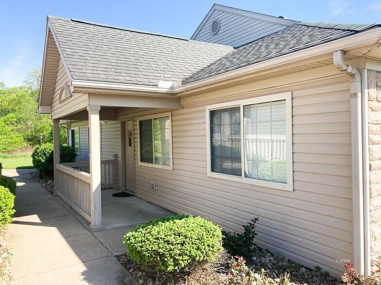 Primary Photo - 504 Altamonte Dr