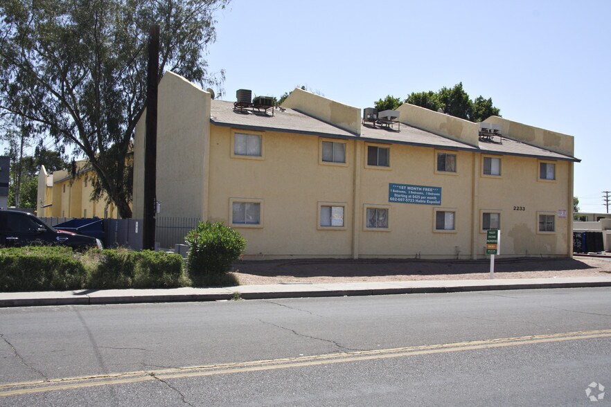 Casitas Robles Apartments 2233 N 36th St Phoenix AZ 85008 Apartment