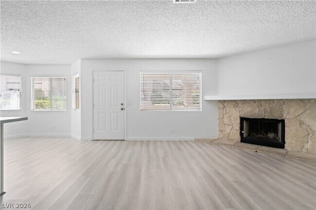 Building Photo - 1409 Cinder Rock Dr