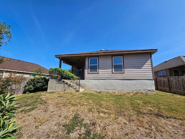 Building Photo - 5601 Little Theater Bend