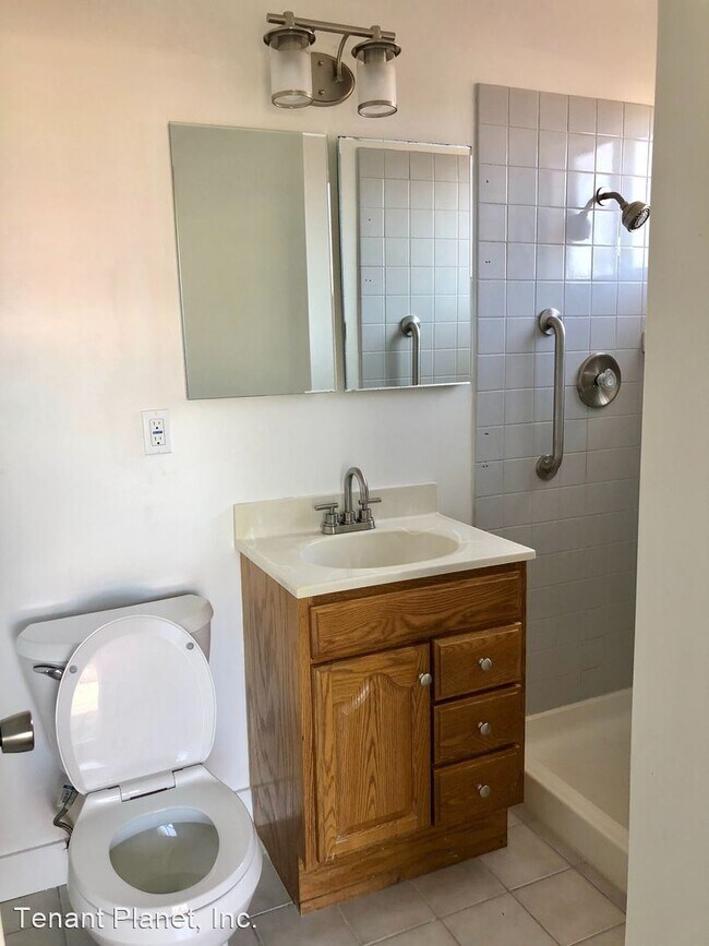 Building Photo - 3 br, 2 bath House - 5027 Glasgow Drive